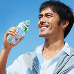 CM「いろはす（阿部寛）」の曲「Twist and Shout（ツイスト・アンド・シャウト）」