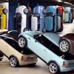 CM「THE NEW MINI ザ・ニュー・ミニ（ドミノ倒し）」の曲「Post Horn Galop ／ David Morris」